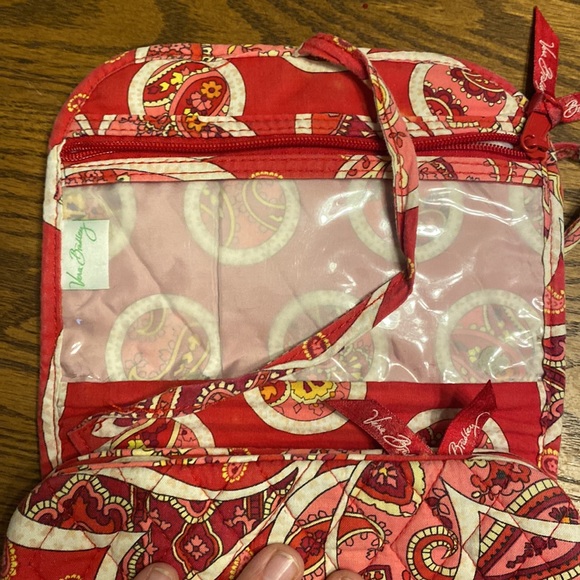 Vera Bradley Rosy Posies Travel Bag - Picture 2 of 7